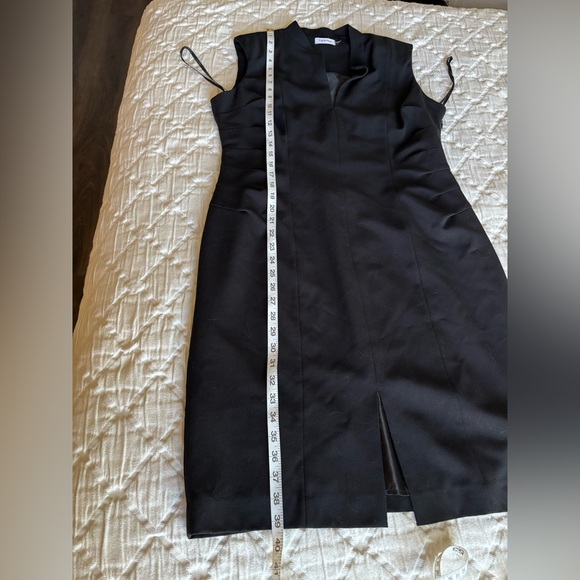 Calvin Klein Black Dress, Front Slit, Side Zip, Perfect‎ Little Black Dress 12 - Picture 9 of 9